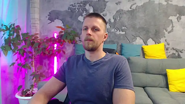 Snapshot of VikingChrisss chatting on May 2026 10:57:01 AM VikingChrisss online show from May 2026 10:57:01 AM