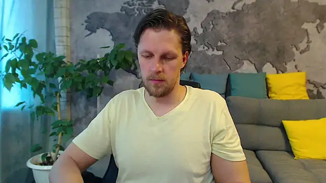 Snapshot of VikingChrisss chatting on April 2026 08:27:01 AM VikingChrisss online show from April 2026 08:27:01 AM