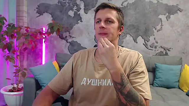 VikingChrisss online show from November 2025 11:54:01 AM