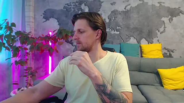 VikingChrisss online show from April 2026 10:11:02 AM