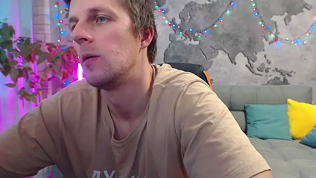 VikingChrisss online show from December 2025 11:43:02 AM