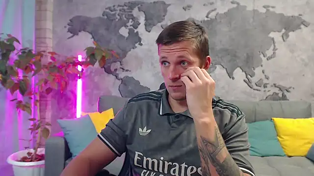 VikingChrisss online show from November 2025 10:19:01 AM