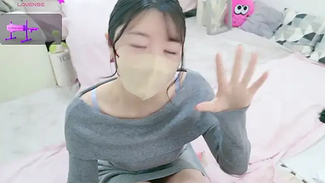 anchan  online show from February 2025 04:25:02 AM