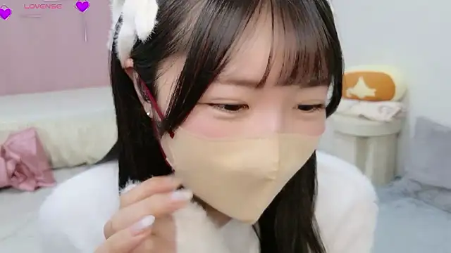 Snapshot of anchan_ chatting on December 2025 01:21:02 PM anchan online show from December 2025 01:21:02 PM