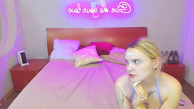 MagicEyess online show from February 2026 06:43:02 PM