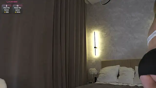 RaiArgand online show from October 2025 03:12:01 PM