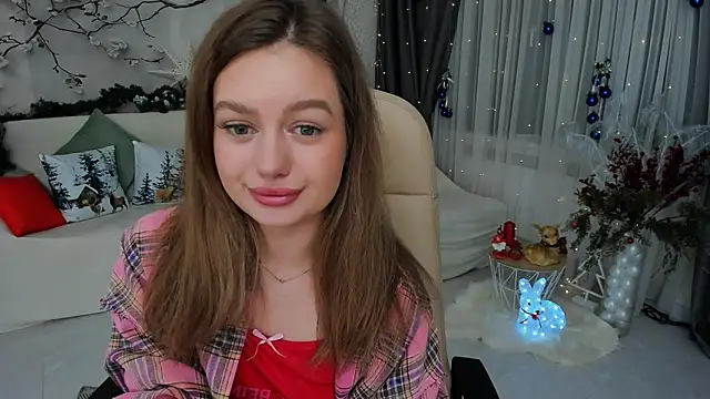 MiracleCurly online show from December 2025 07:29:02 PM