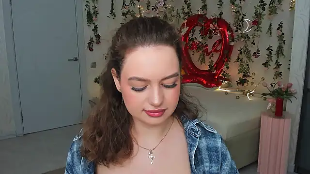 MiracleCurly online show from February 2026 04:08:02 PM