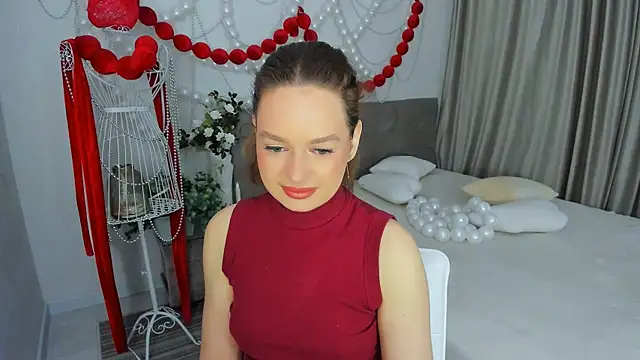 MiracleCurly online show from April 2026 10:07:02 AM