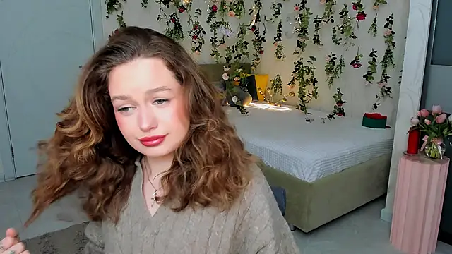 MiracleCurly online show from April 2026 06:03:01 PM