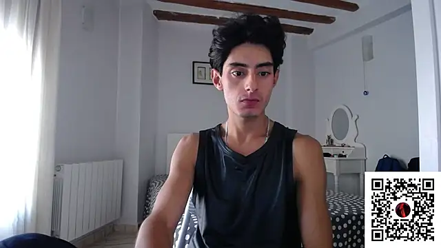 MagnoZaniah online show from October 2025 03:10:02 PM