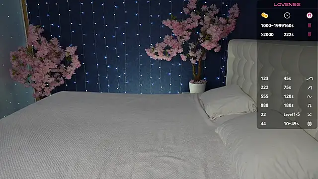 -Mirror-Girl- online show from February 2026 06:25:02 AM