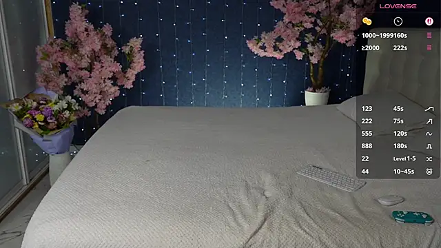 -Mirror-Girl- online show from February 2026 05:48:02 AM