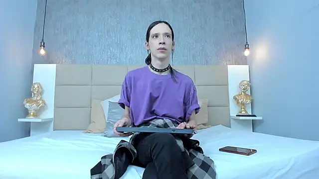 Hecatee 77 online show from March 2026 07:43:02 PM