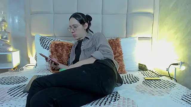 Hecatee 77 online show from February 2026 07:55:02 PM