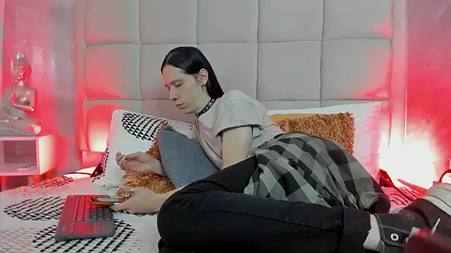 Hecatee 77 online show from February 2026 07:54:01 PM