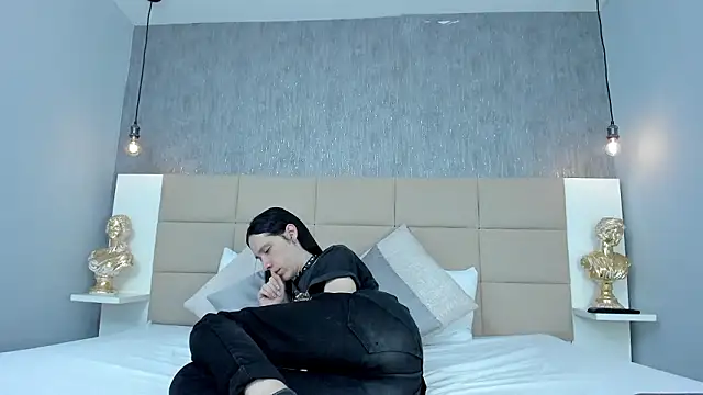 Hecatee 77 online show from March 2026 07:51:01 PM