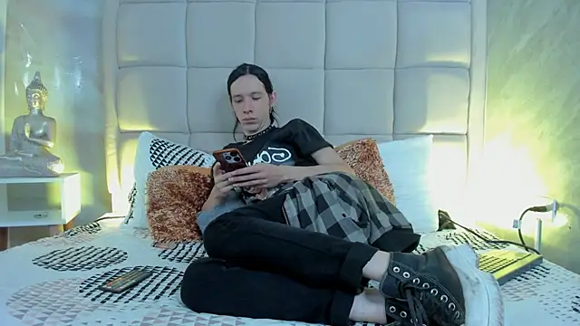 Hecatee 77 online show from February 2026 08:07:01 PM