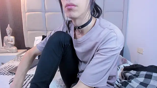 Snapshot of Hecatee_77 chatting on March 2025 07:38:01 PM Hecatee 77 online show from March 2025 07:38:01 PM