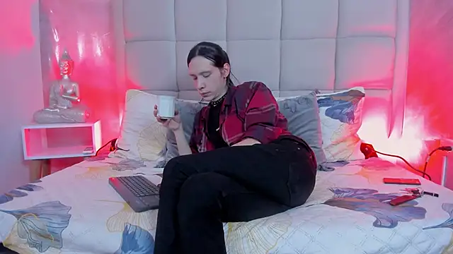 Hecatee 77 online show from January 2026 08:27:01 PM