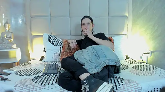 Hecatee 77 online show from February 2026 07:58:02 PM