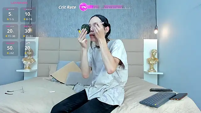 Hecatee 77 online show from April 2026 07:10:02 PM