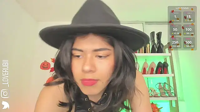 loverubii online show from November 2025 12:37:02 AM