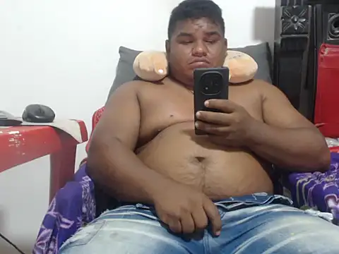 PONSE LATINO online show from November 2025 03:23:02 PM