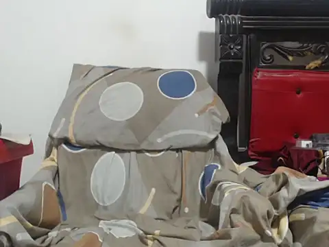 PONSE LATINO online show from October 2025 02:36:02 PM