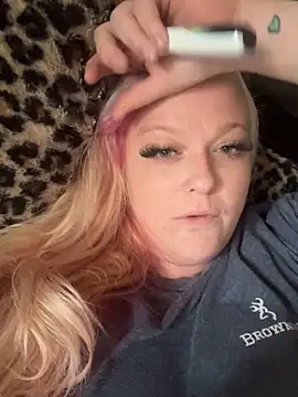 Snapshot of Cumslutsnowbunnie69 chatting on September 2025 10:09:02 PM Cumslutsnowbunnie69 online show from September 2025 10:09:02 PM