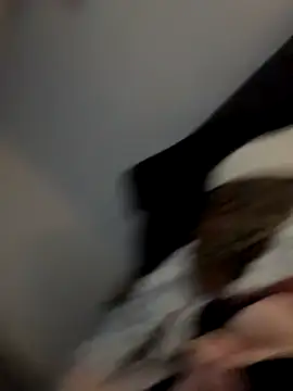 Snapshot of Cumslutsnowbunnie69 chatting on October 2025 04:02:01 AM Cumslutsnowbunnie69 online show from October 2025 04:02:01 AM