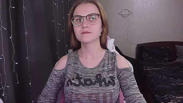 MissBrightShine online show from March 2025 04:46:02 PM