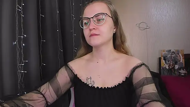 MissBrightShine online show from March 2026 07:44:01 AM