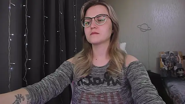 MissBrightShine online show from March 2026 02:41:01 PM