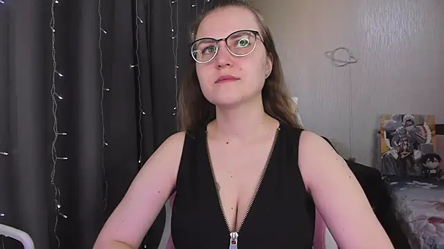 MissBrightShine online show from March 2026 10:42:01 AM