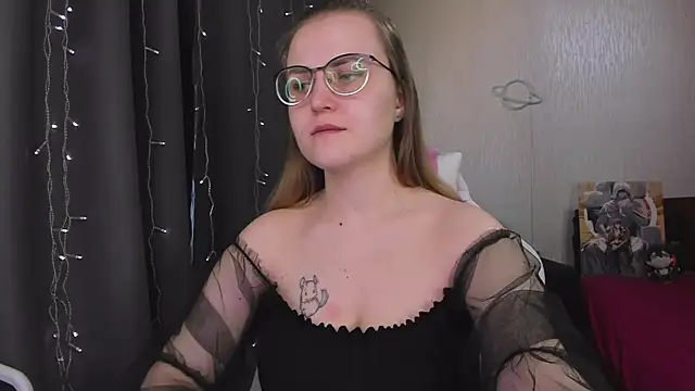 MissBrightShine online show from March 2026 11:27:02 AM