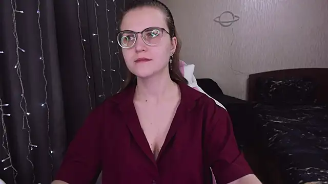 MissBrightShine online show from February 2025 12:56:01 PM