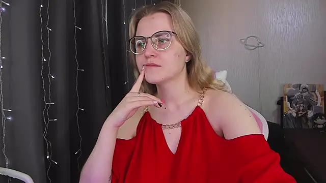 MissBrightShine online show from April 2026 10:50:02 AM