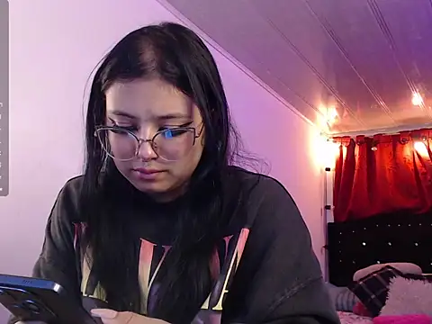 kitt kaat online show from October 2025 03:52:01 AM