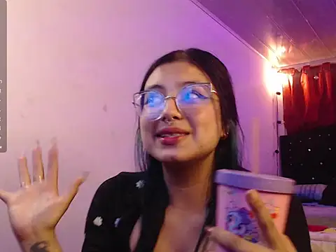 kitt kaat online show from November 2025 03:34:02 AM