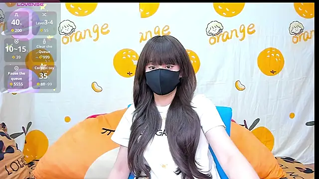 alonelove   online show from October 2025 02:00:02 AM