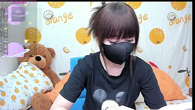 alonelove   online show from October 2025 02:45:02 AM