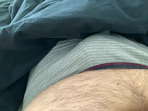 Benni81nrw online show from March 2026 03:35:01 PM