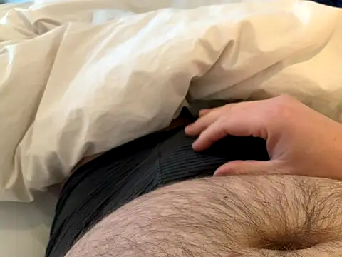 Benni81nrw online show from December 2025 03:01:02 PM