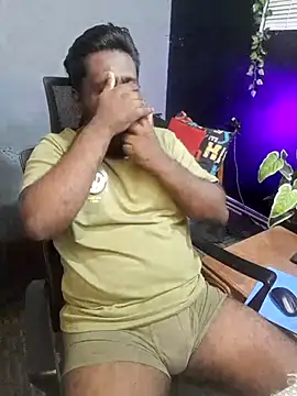 Rayansmith  online show from November 2025 10:15:02 PM