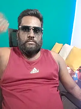 Rayansmith  online show from March 2026 01:33:02 AM