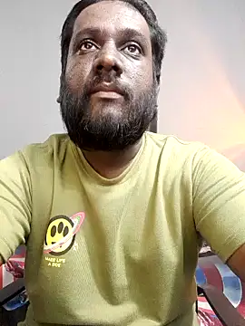 Rayansmith  online show from March 2025 09:13:01 PM