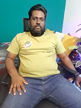 Rayansmith  online show from February 2026 10:52:02 PM