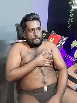 Rayansmith  online show from November 2025 02:37:02 AM