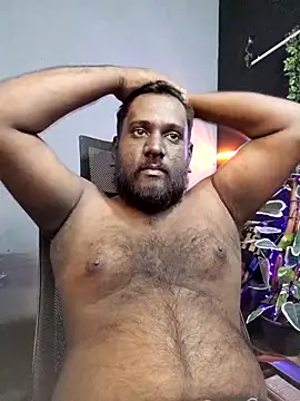 Rayansmith  online show from December 2025 11:16:01 AM